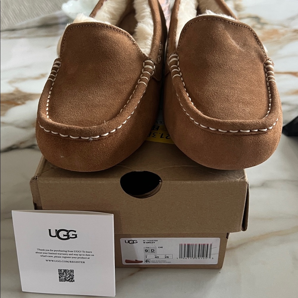 UGG Tan Suede Moccasin Slippers NEW never worn with box